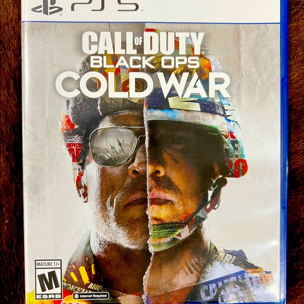 PlayStation 5 PS5 Call of Duty - Black Ops - Cold War video game.